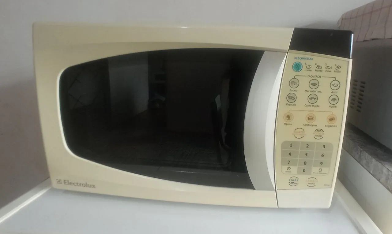 MICROONDAS ELECTROLUX 20 LITROS ? - Foto 3