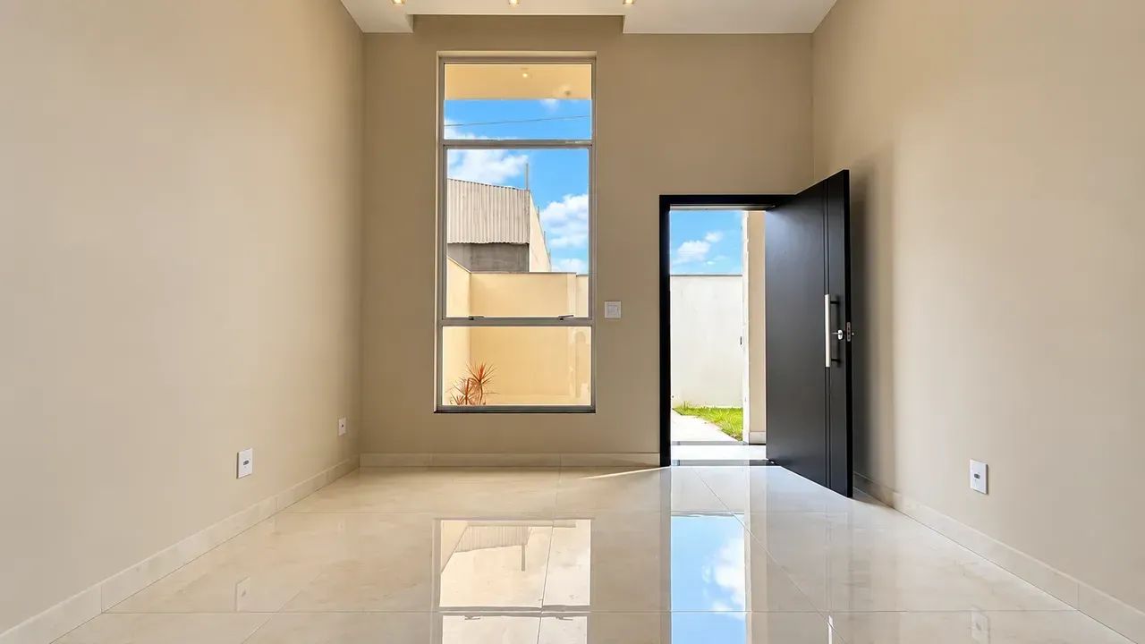 Casa c/ Piscina em Laguna Park (Vale Encantado) | 3 Quartos - 250m² 150m2 - Foto 2