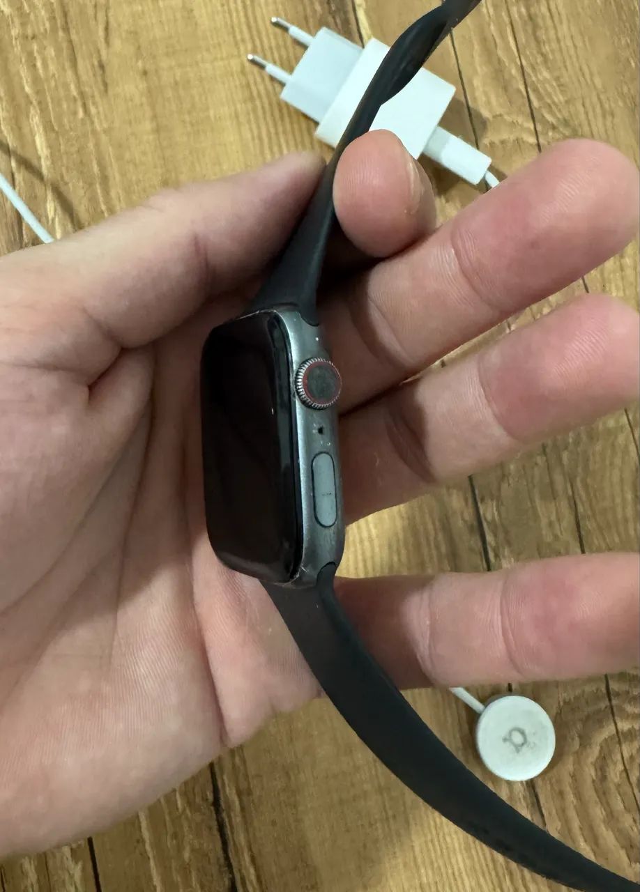 Vendo Apple Watch Series 4 - 44mm 