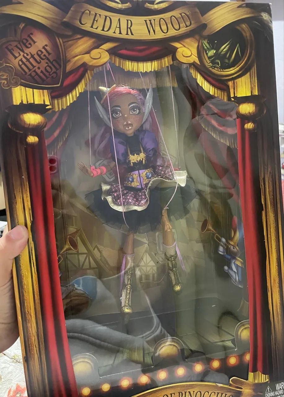 Ever After High Cedar SDCC - Foto 2