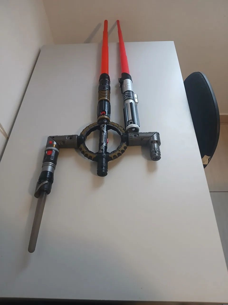 Conjunto sabre de laser e roda giratória  - Foto 2