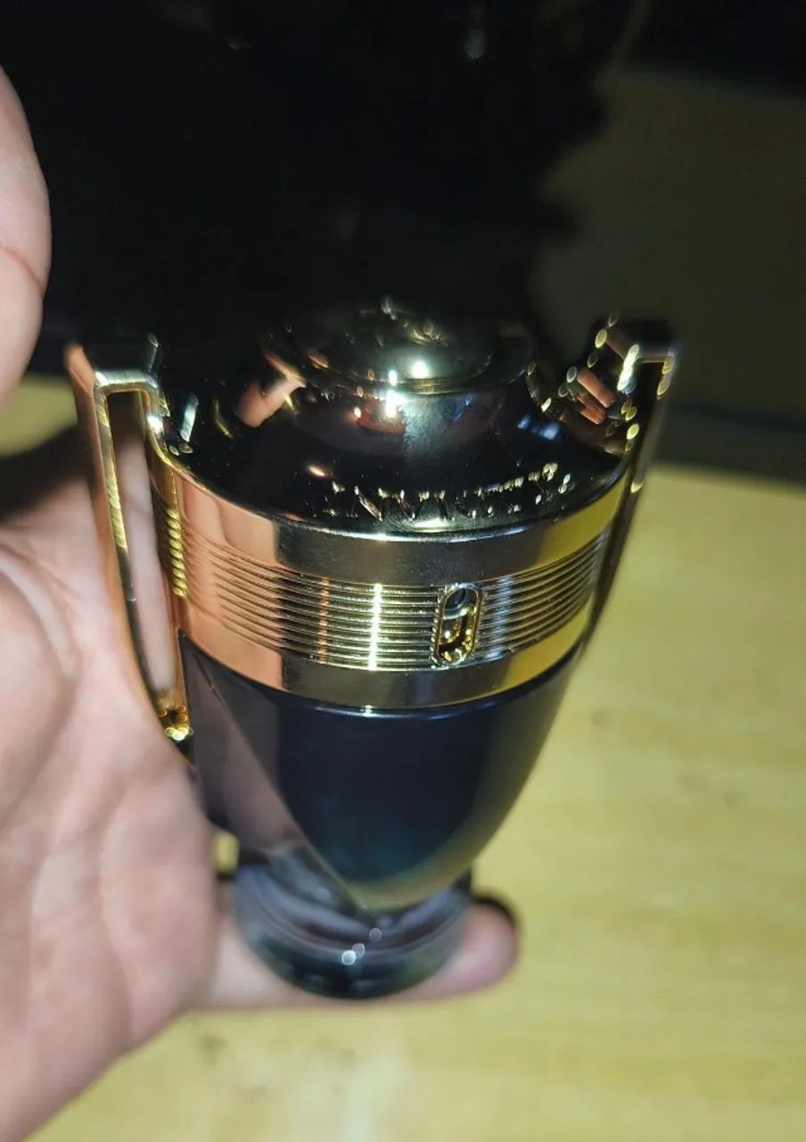 Invictus Parfum 40ml - Foto 3