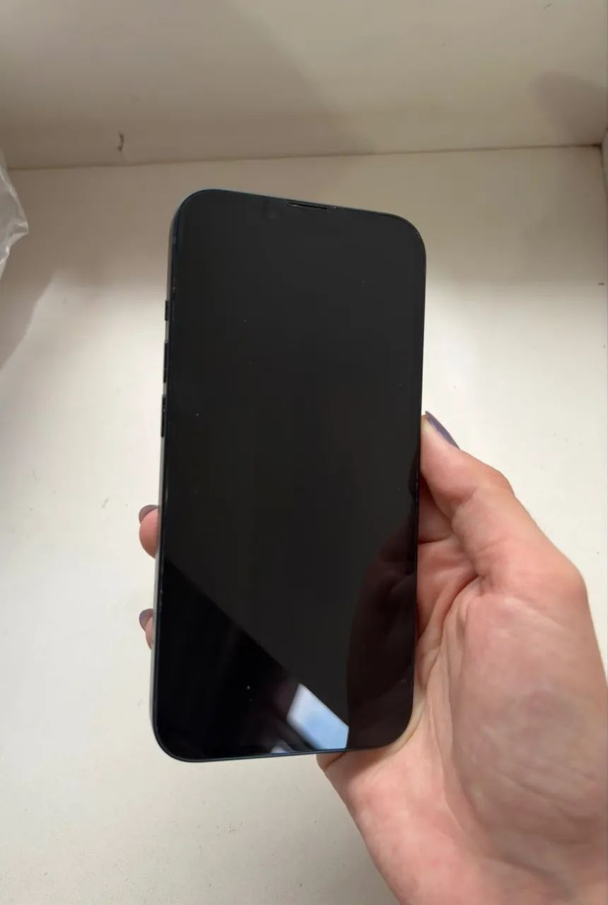Iphone 13 256gb 87% de bateria sem detalhes todo original com caixa cabo e fonte - Foto 3