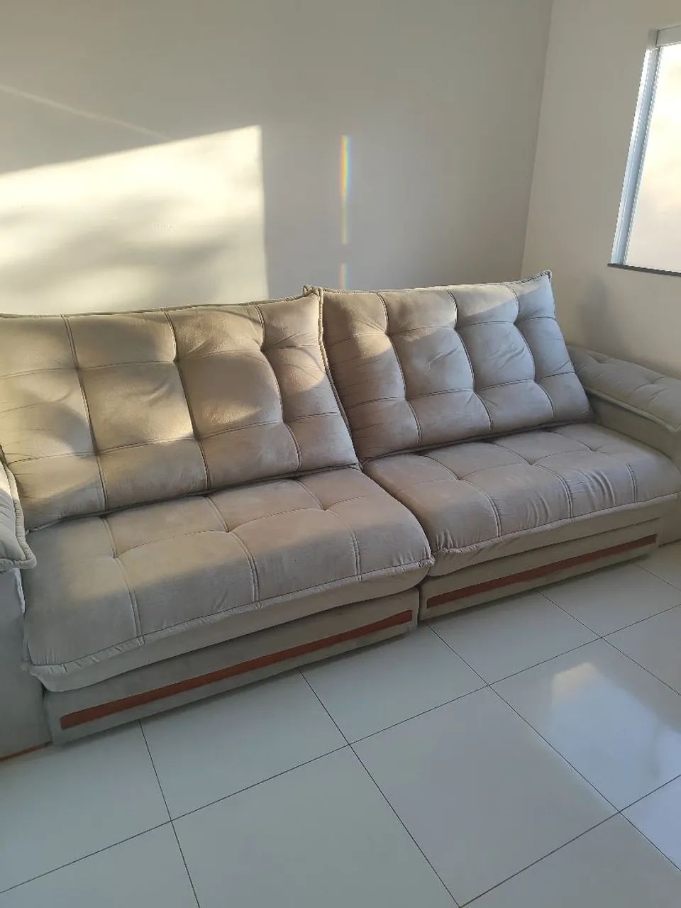 Vendo sofá retrátil e reclinável novo braços pilow top 