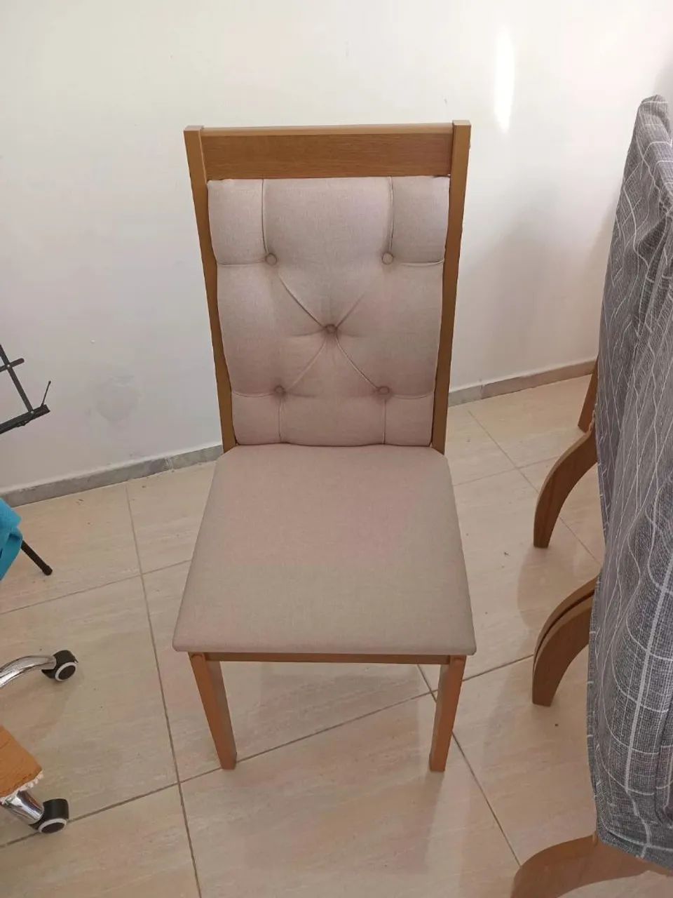 Mesa de jantar no precinho - Foto 3