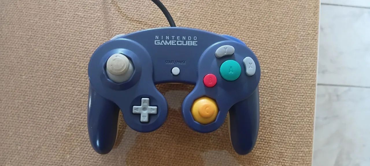 CONTROLE ORIGINAL DE GAMECUBE (Indigo & Clear)