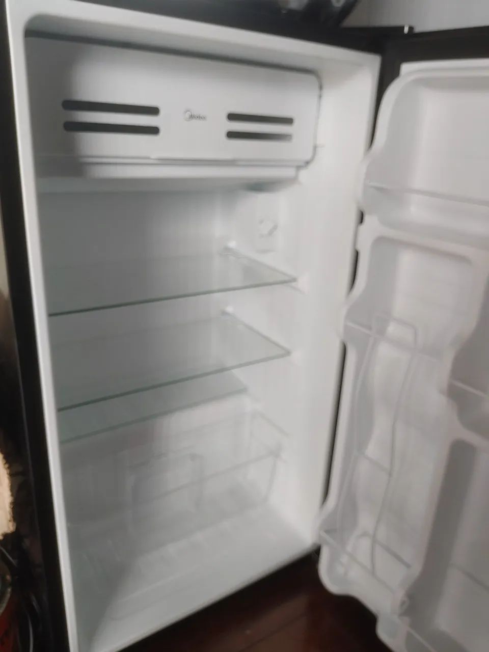 Frigobar inverter Midea 67L - Foto 3