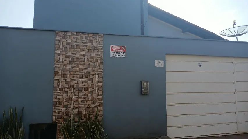 CASA À VENDA