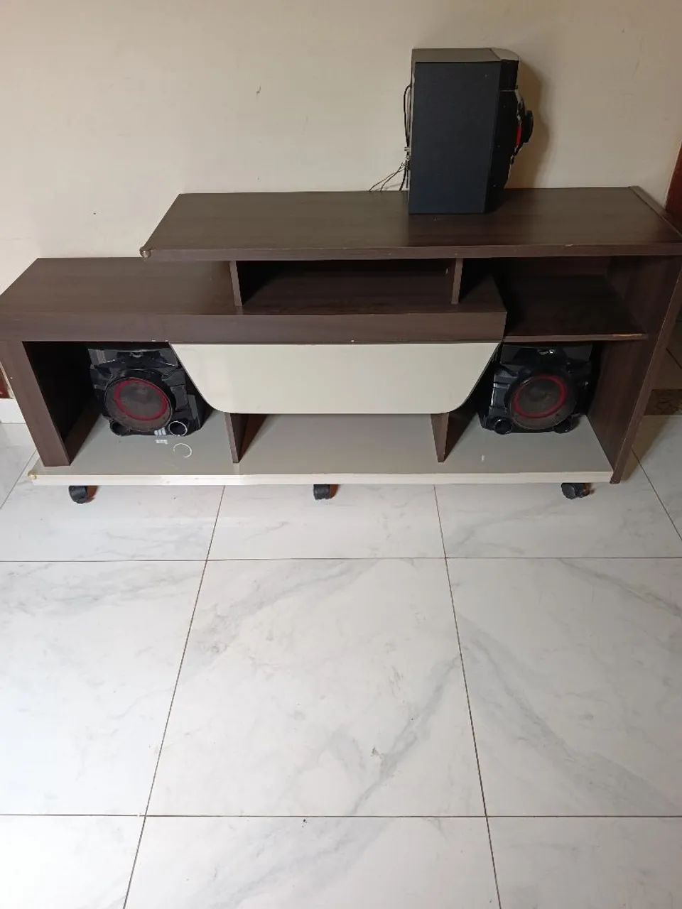 Rack com rodinhas