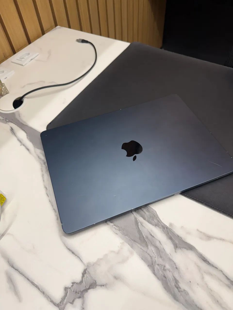 MacBook Air m2 256g 8RAM 4700 - Foto 2