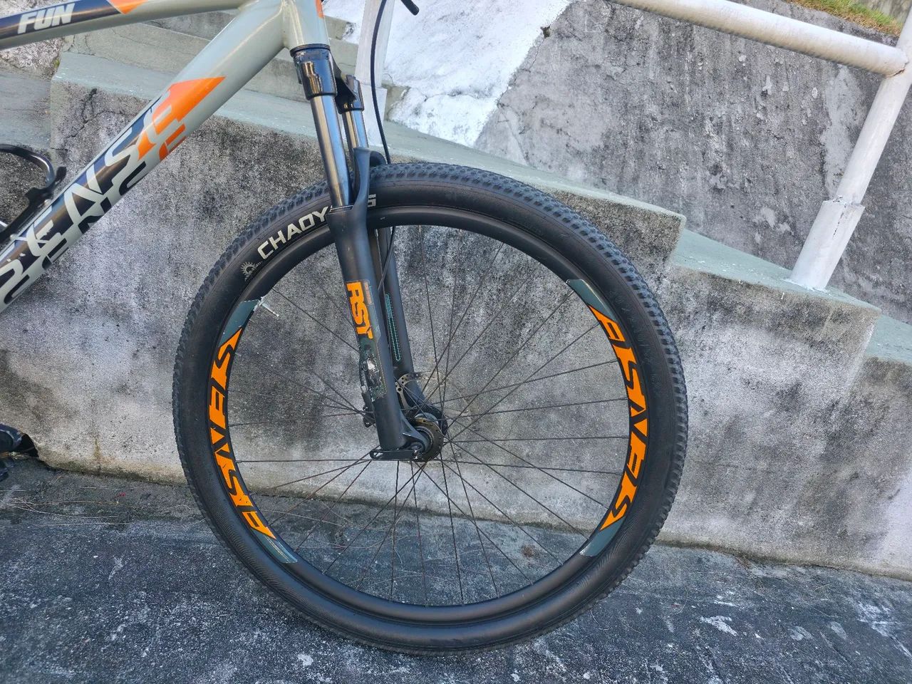 Bicicleta Sense Aro 29 - Foto 5