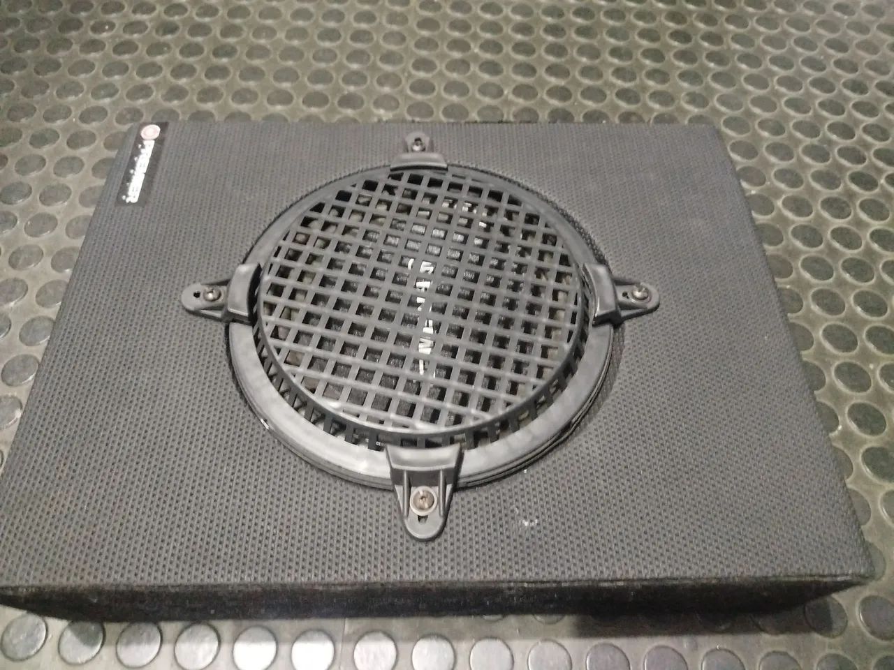 Caixa amplificada Premier 280wms para carro 