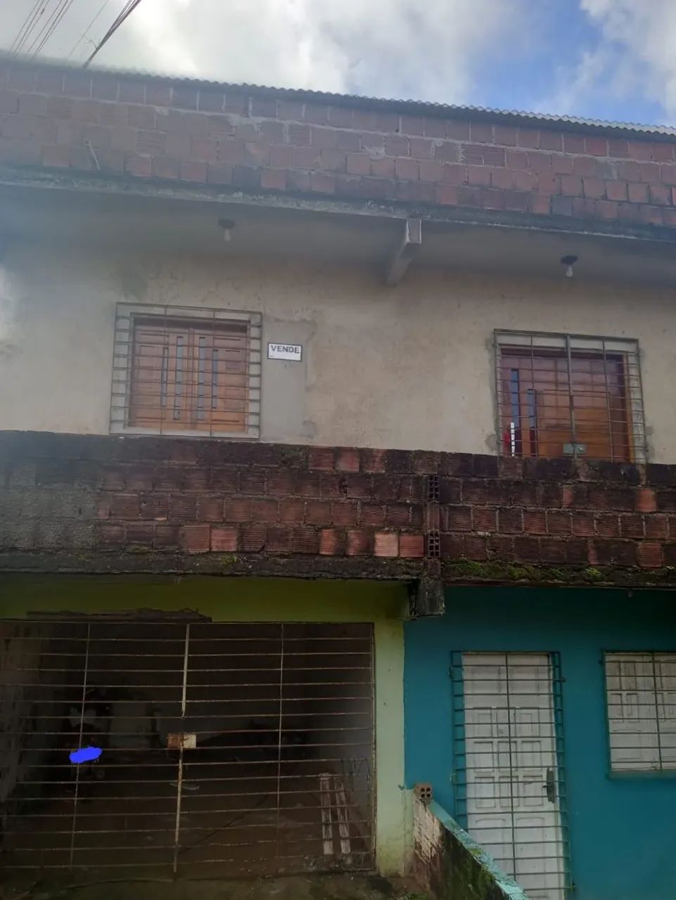 Vendo duas casas e um terreno 