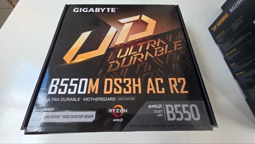 Placa Mãe B550 Gigabyte com WIFI 6