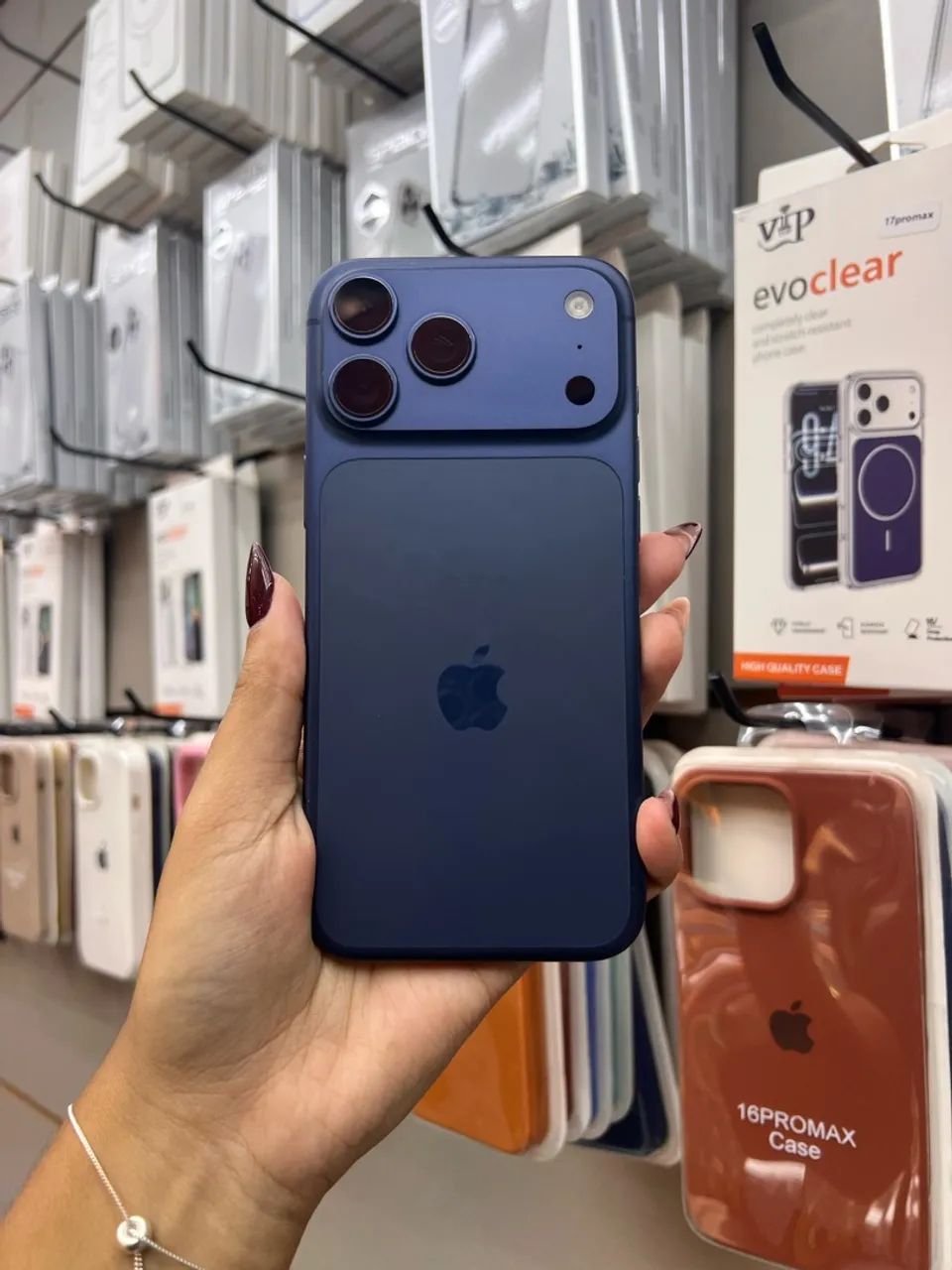 IPHONE 17 PRO MAX 256GB AZUL SEMINOVO 