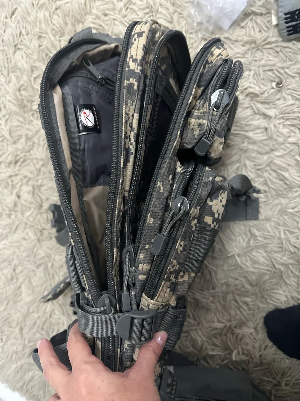 Mochila Camuflada Rothco - Foto 2