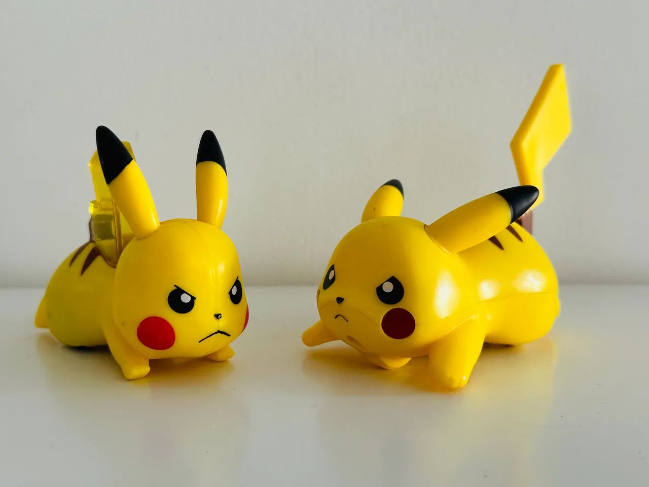 Coleção Pikachus 3 unidades - Foto 2