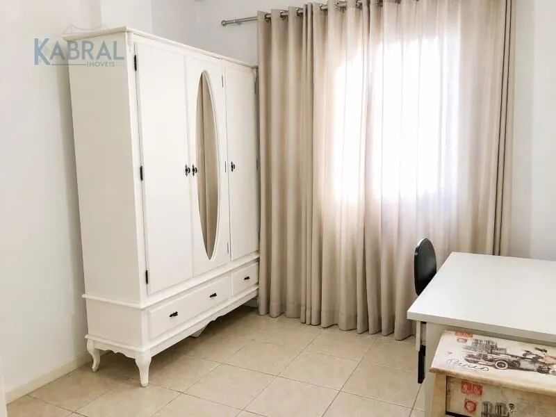 Excelente Apartamento de 3 Quartos com 2 Vagas Próximo à Beira-Mar Norte - Foto 3
