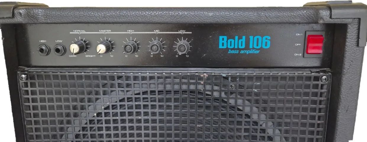 Caixa de Som Bold 106 Bass Amplifier - Usada - Foto 3