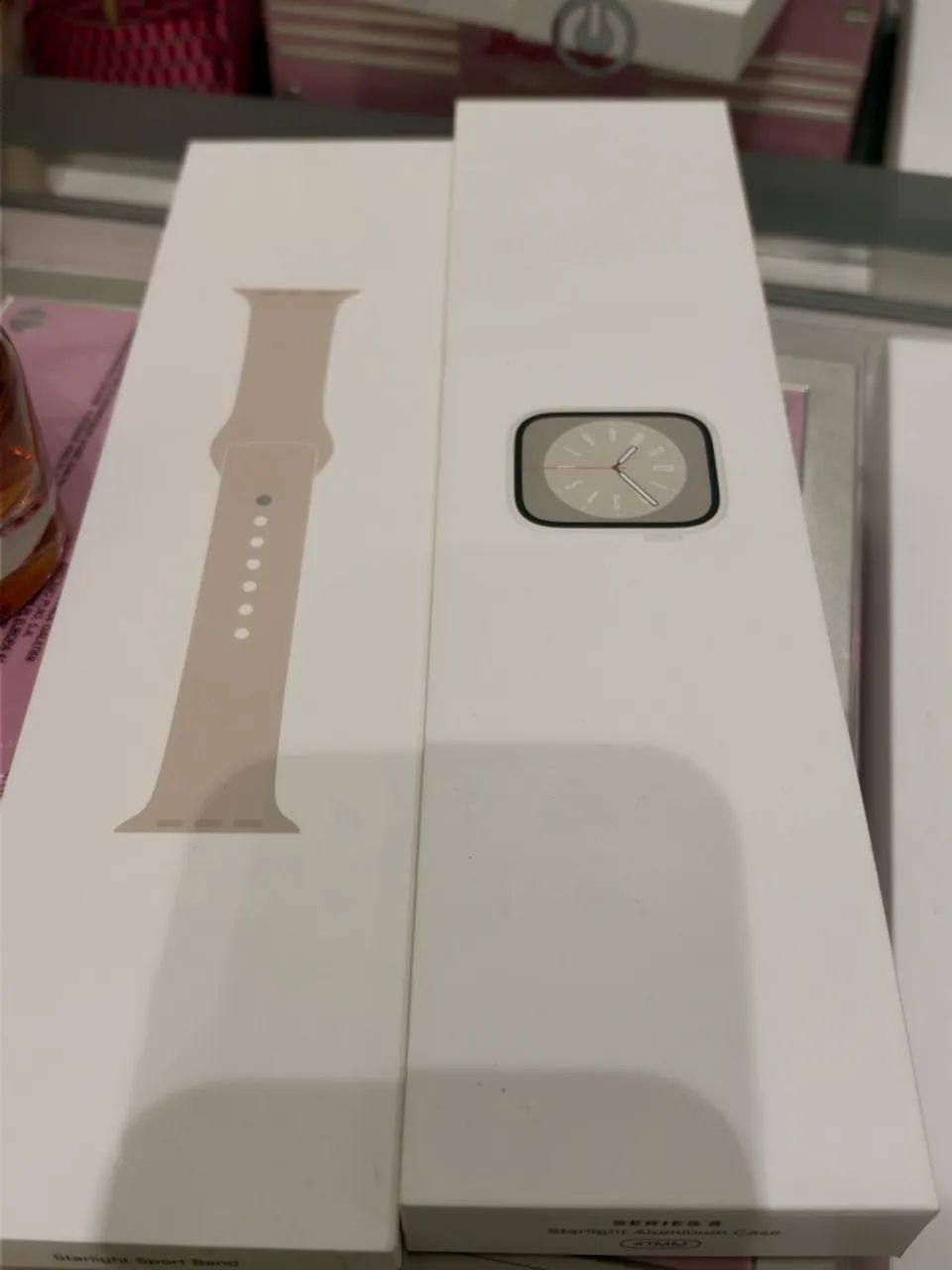Apple Watch série 8 - 41mm Bege