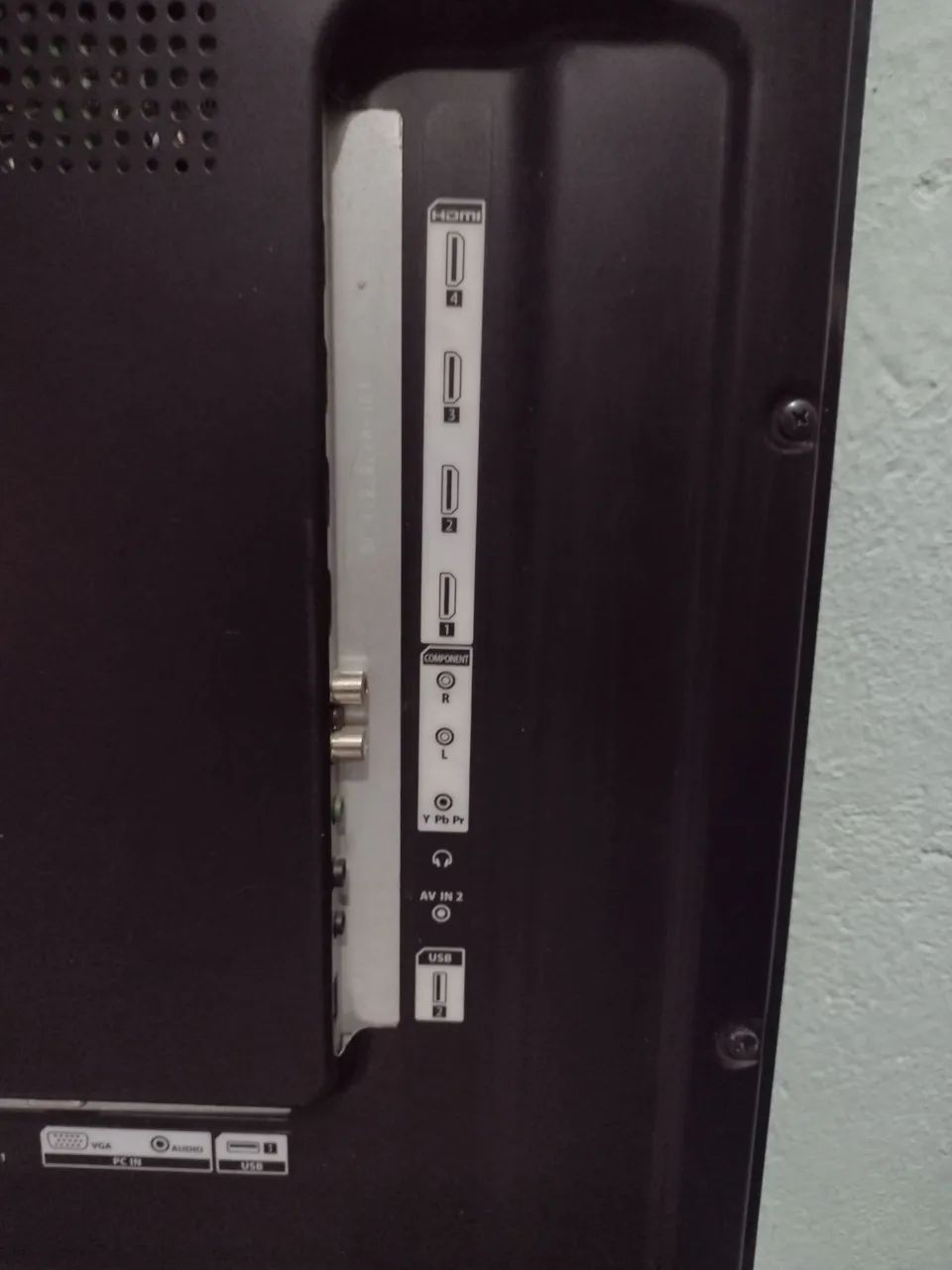 Smart tv AOC 32 polegadas pra retirada de peças  - Foto 4