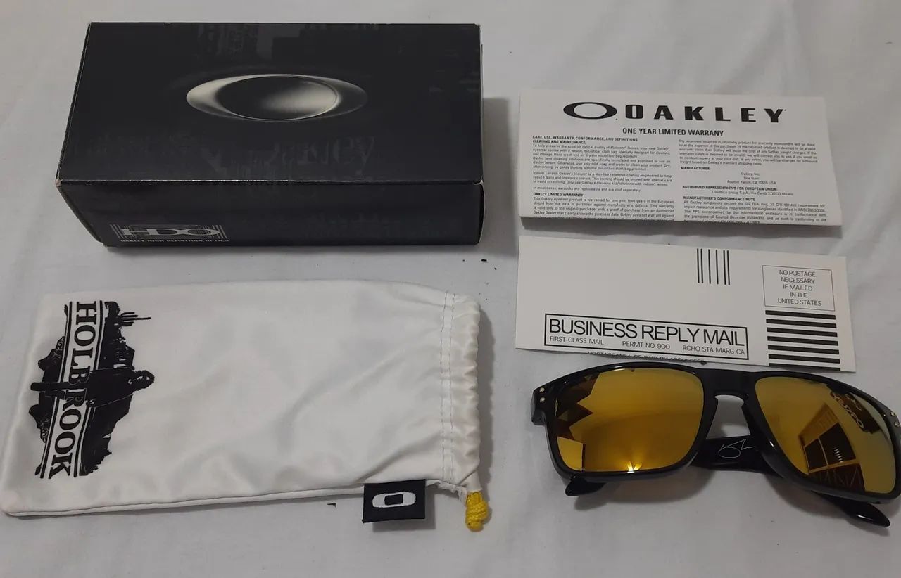 Óculos Oakley Holbrook Gold 