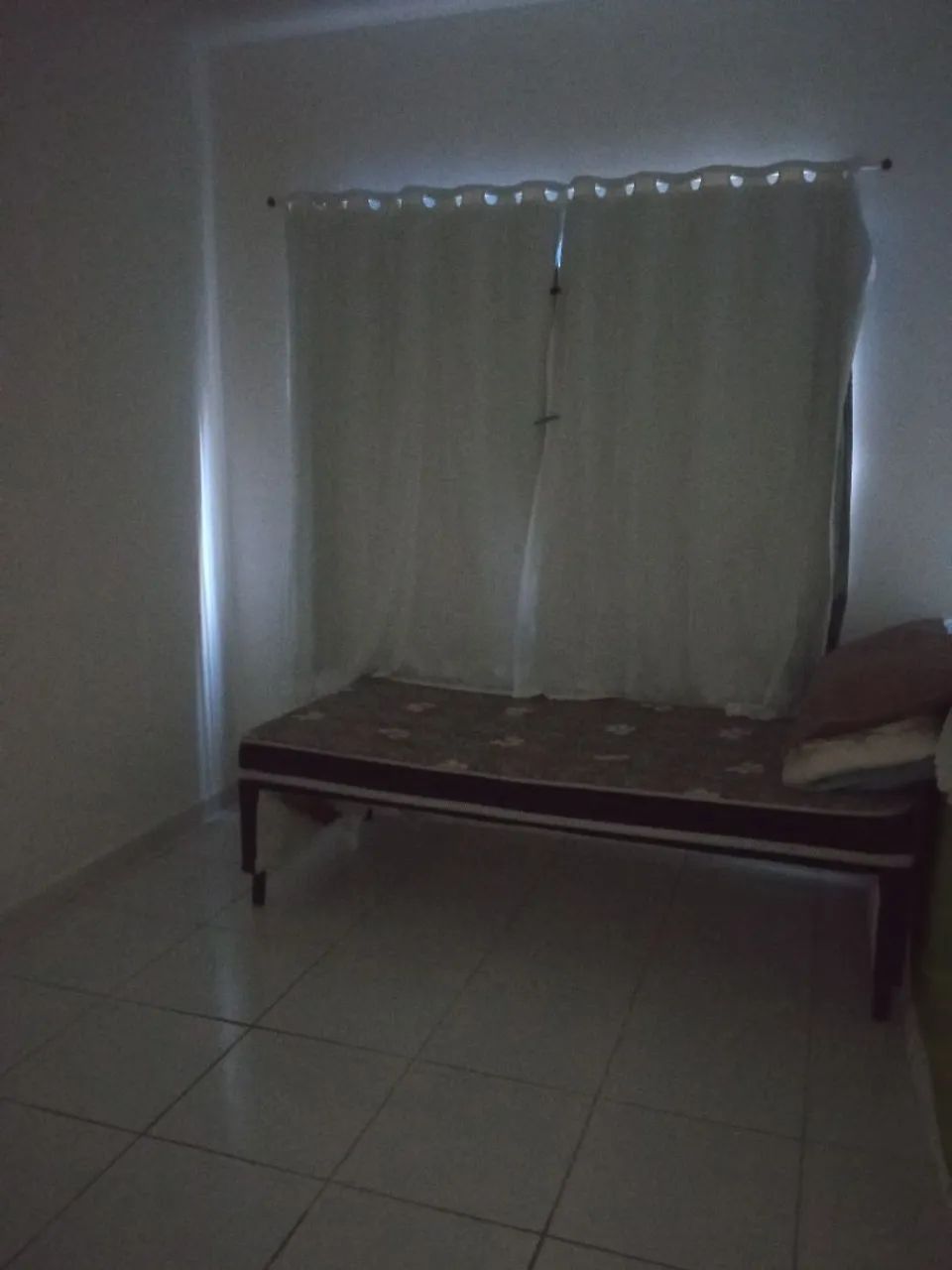 Casa linda com piscina e churrasqueira  - Foto 5