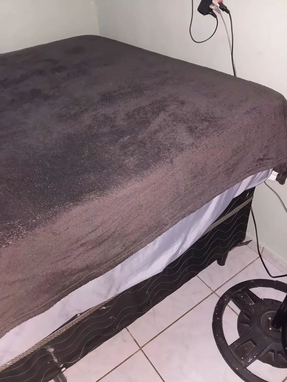 Camas solteiro y cama casal 
