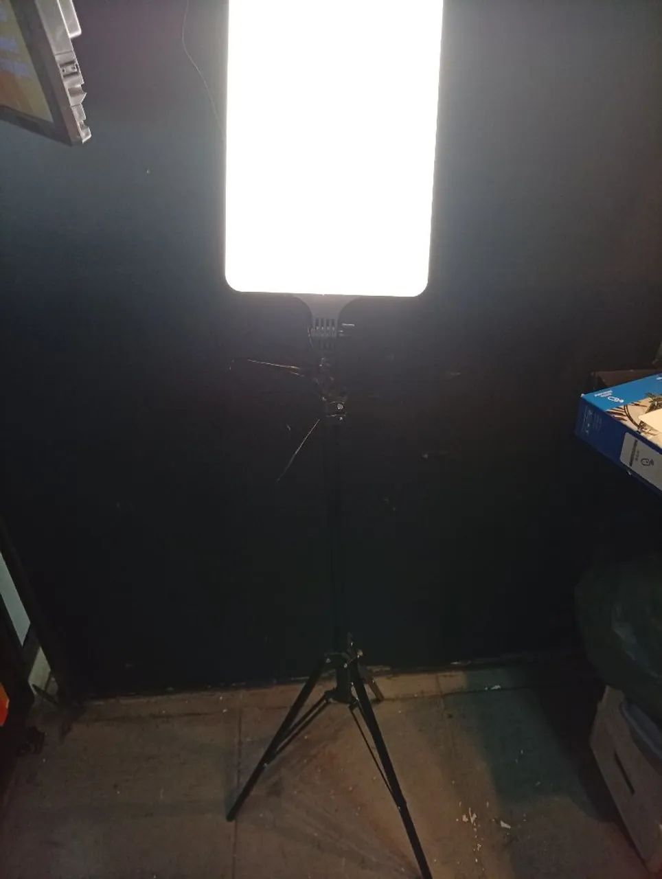 Ring light com tripé e controle  - Foto 3