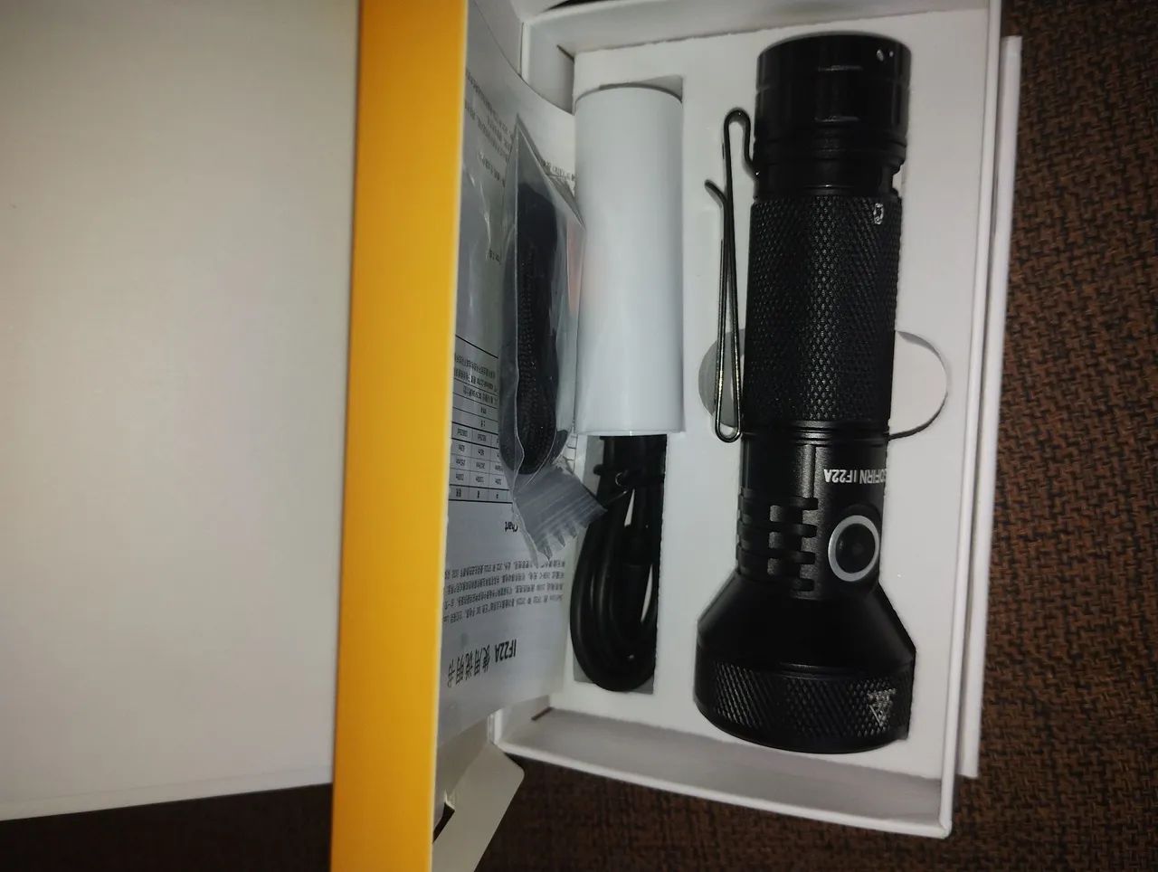 Lanterna Sofirn IF22 A, nova na caixa, 2.100 lúmens, mais de 600 metros de alcance.        - Foto 3