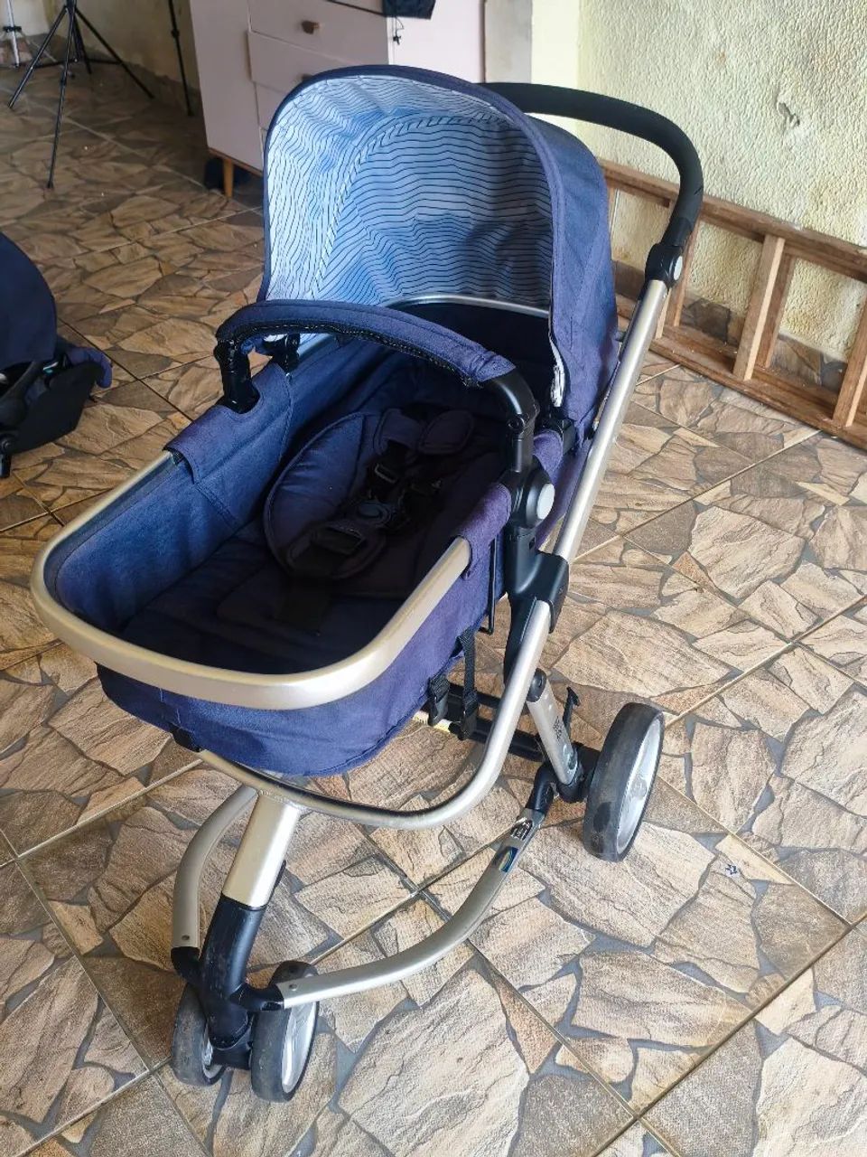 Carrinho de bebê mais bebê conforto - Foto 3