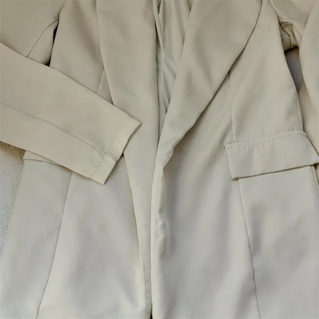 Blazer Branco Alongado  - Foto 2