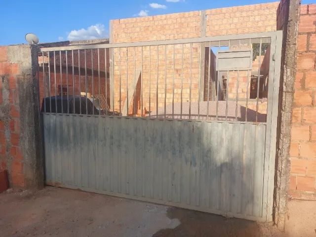 Portão feito em serralheiria 