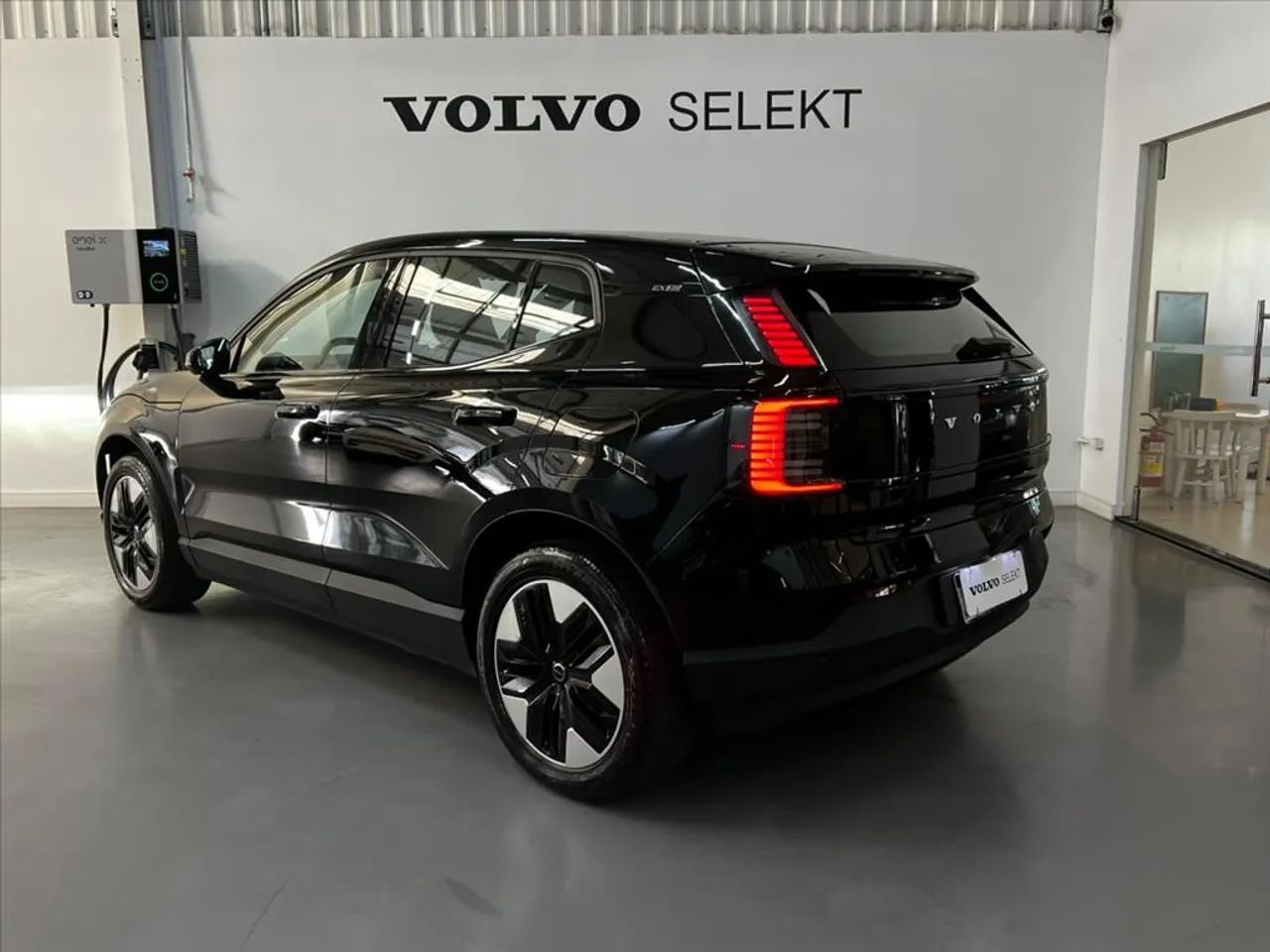 Volvo EX30 E40 Core (elétrico) 2024 - Foto 5