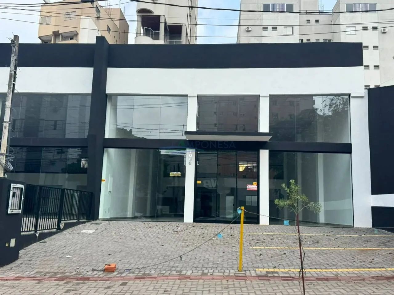 Salão para alugar, 250 m² - Centro - Londrina/PR