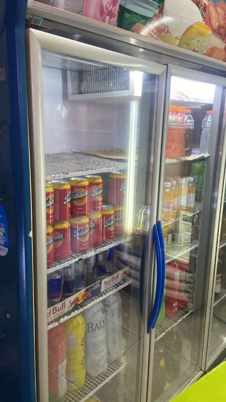 Geladeira 4 portas expositor 220v - Foto 6