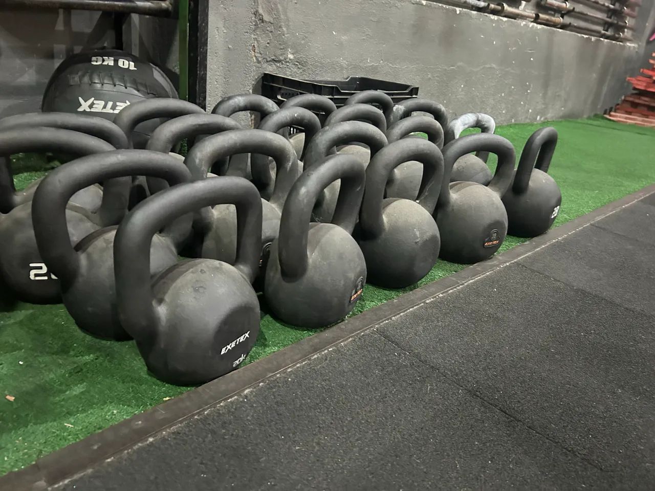 Kettlebell revertido diversas kilagens  - Foto 4