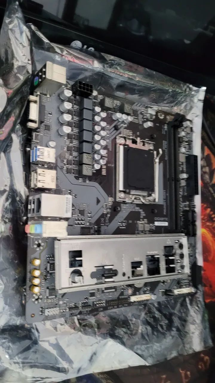 Placa-mãe Gigabyte A620M S2H (AM5) ? Semi Nova<br> - Foto 3