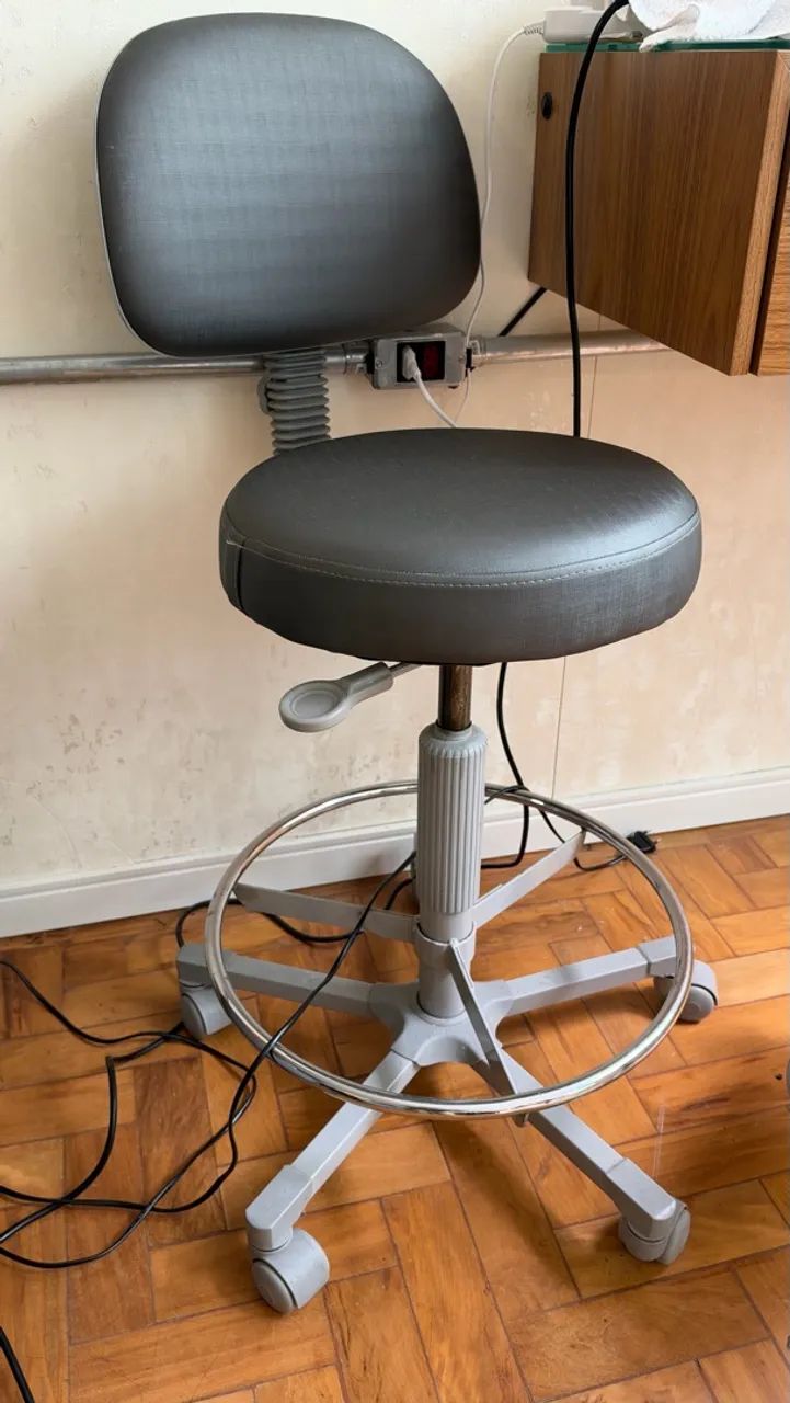Vende-se móveis para salão de cabeleireiros  - Foto 3