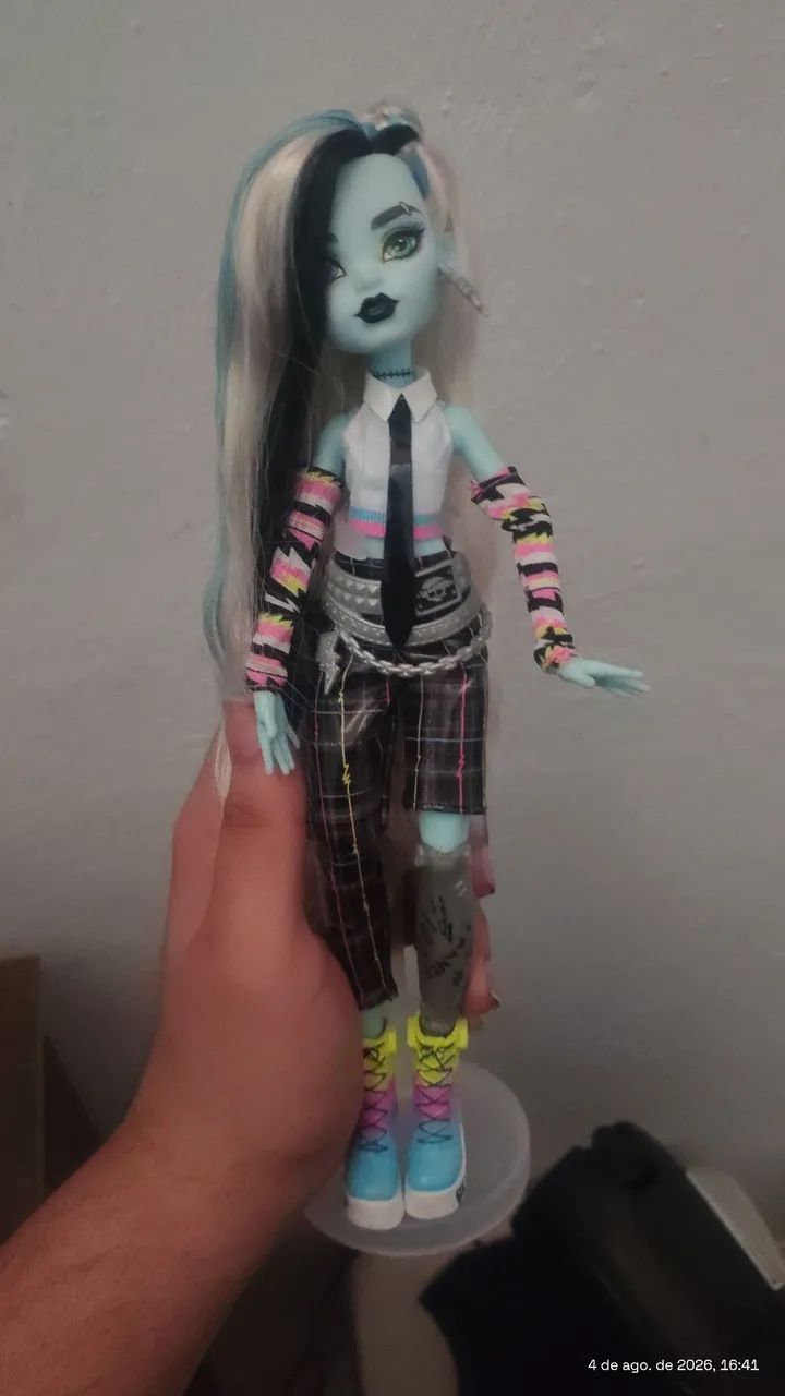 Monster High g3 - Frankie Welcome To Comittee 