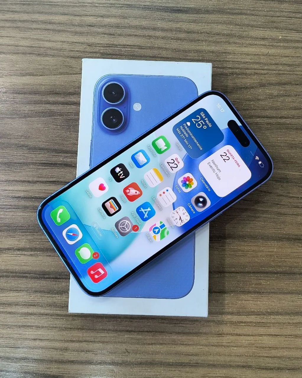 IPHONE 16 AZUL DE 128GB SUPER CONSERVADO  - Foto 2