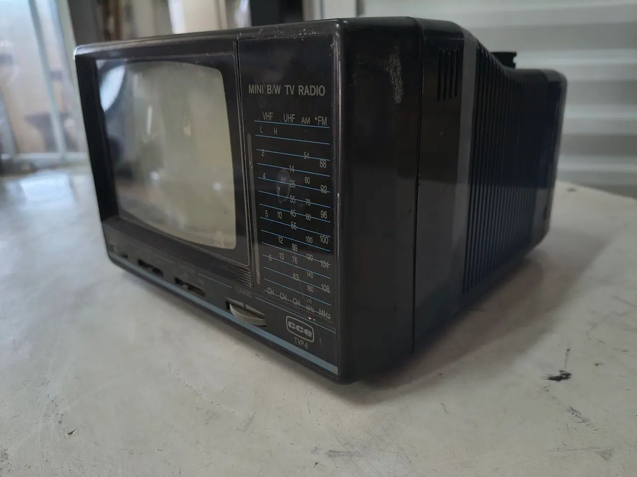 Televisor portátil CCE*não funciona* - Foto 5