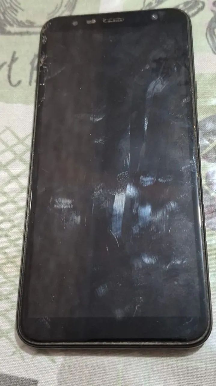 Smartphone Samsung J4 em ótimo estado  - Foto 5