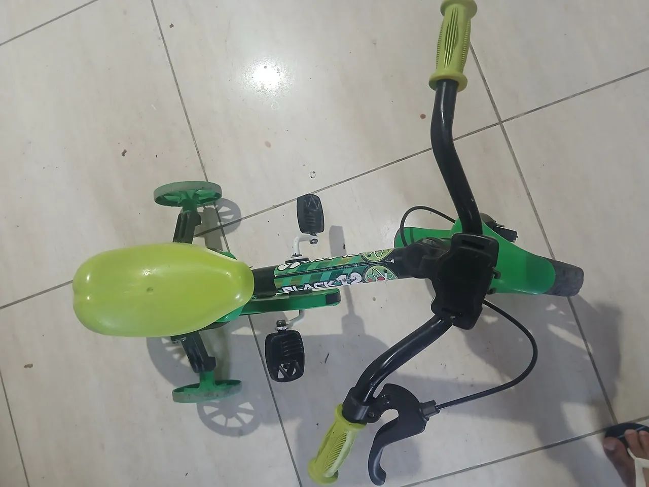 Bicicleta infantil em ótimo estado  - Foto 4