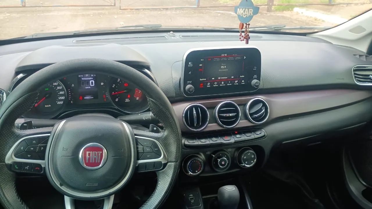 Fiat Cronos Precision 1.8 16V Flex Aut. 2019 - Foto 5