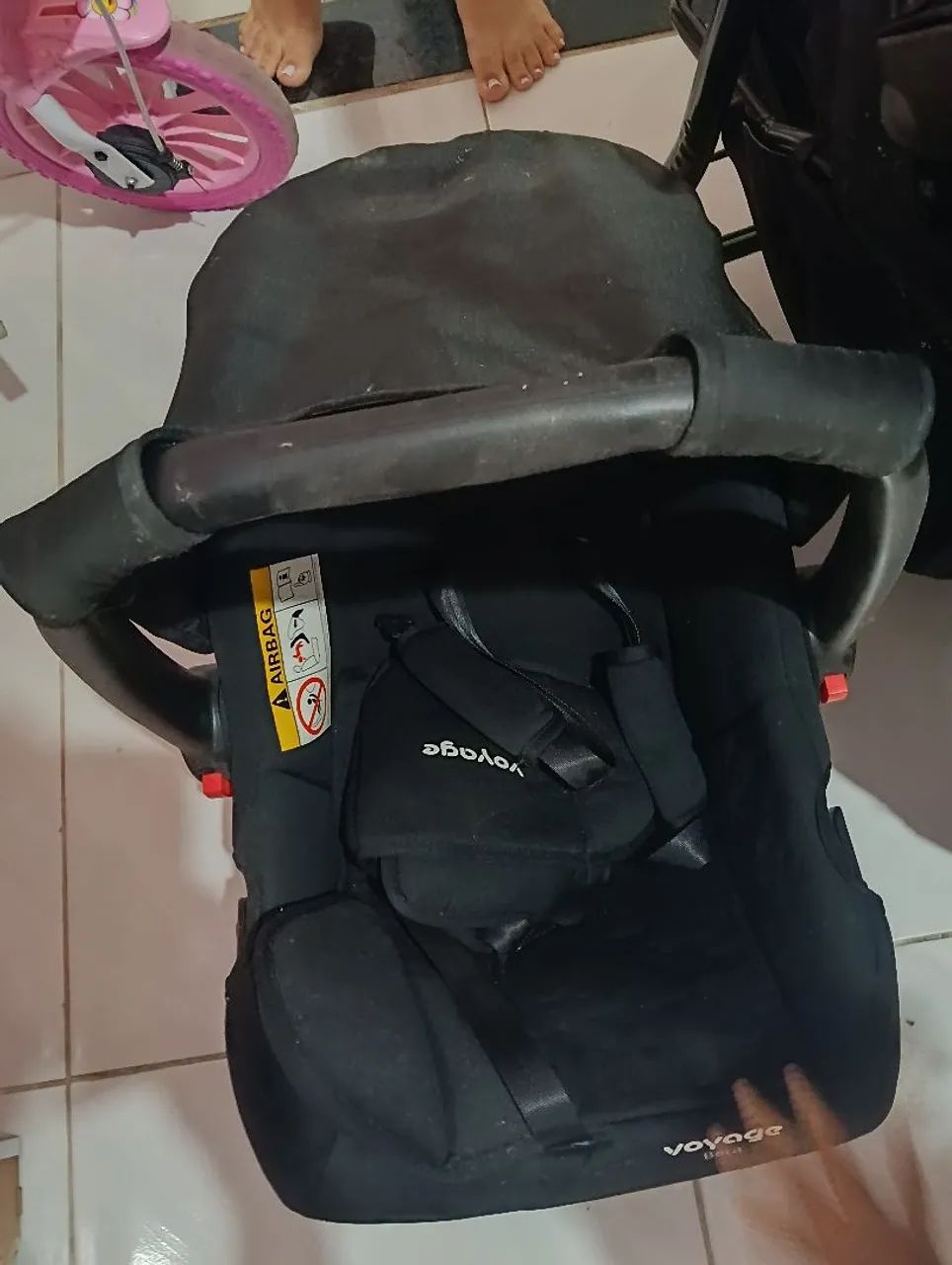 Carrinho de bebê  com bebê conforto  - Foto 4