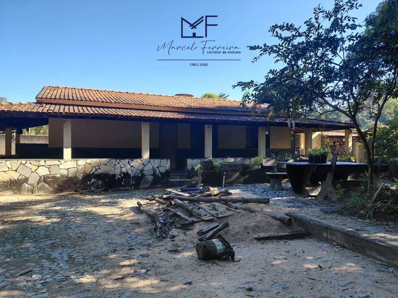 Sítio a 1 Km de distância do centro de Florestal/MG - OPORTUNIDADE - Foto 5