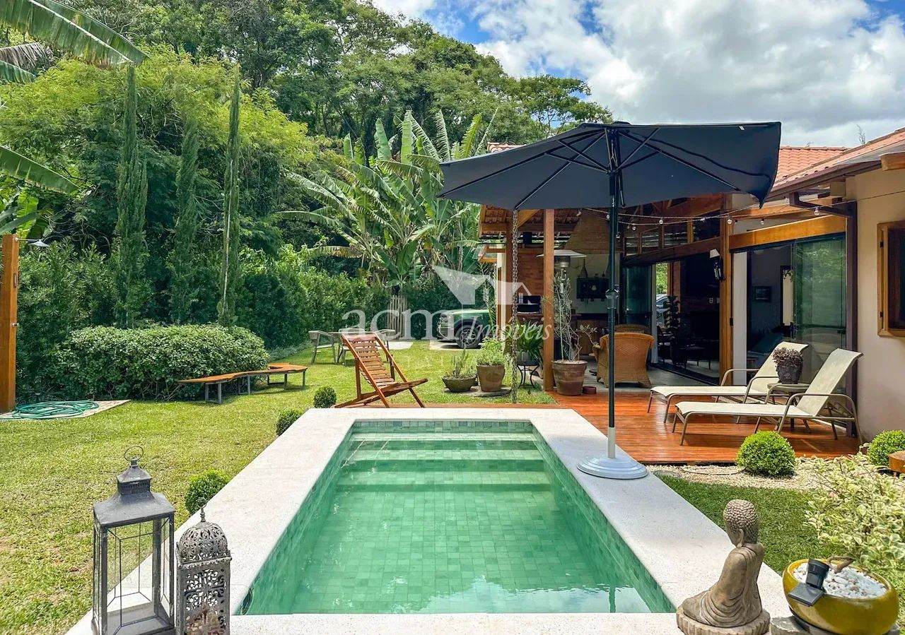 Aconchegante e impecável casa linear, semi-mobiliada, 3 quartos - Foto 4