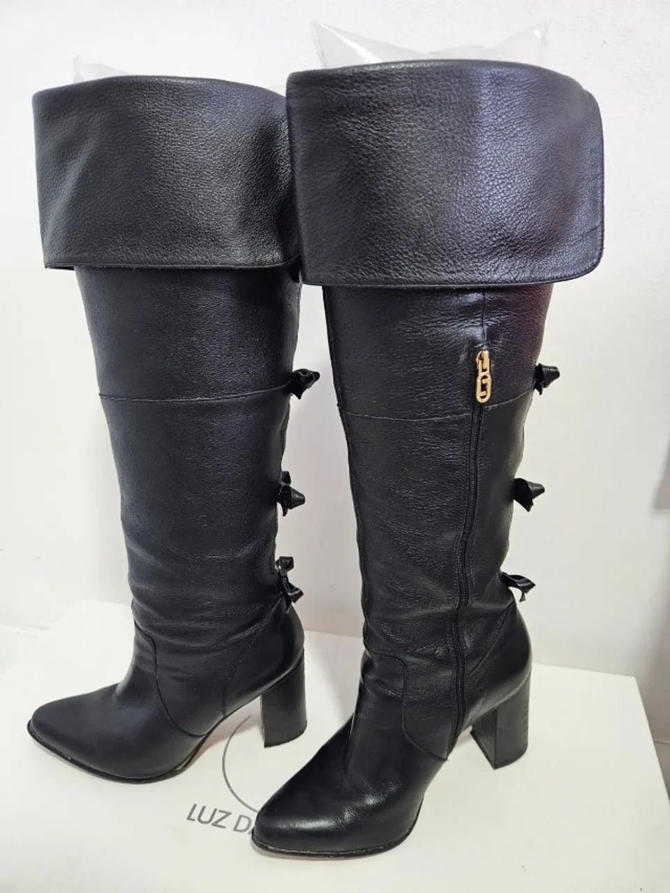Bota Over The Knee Luz da Lua