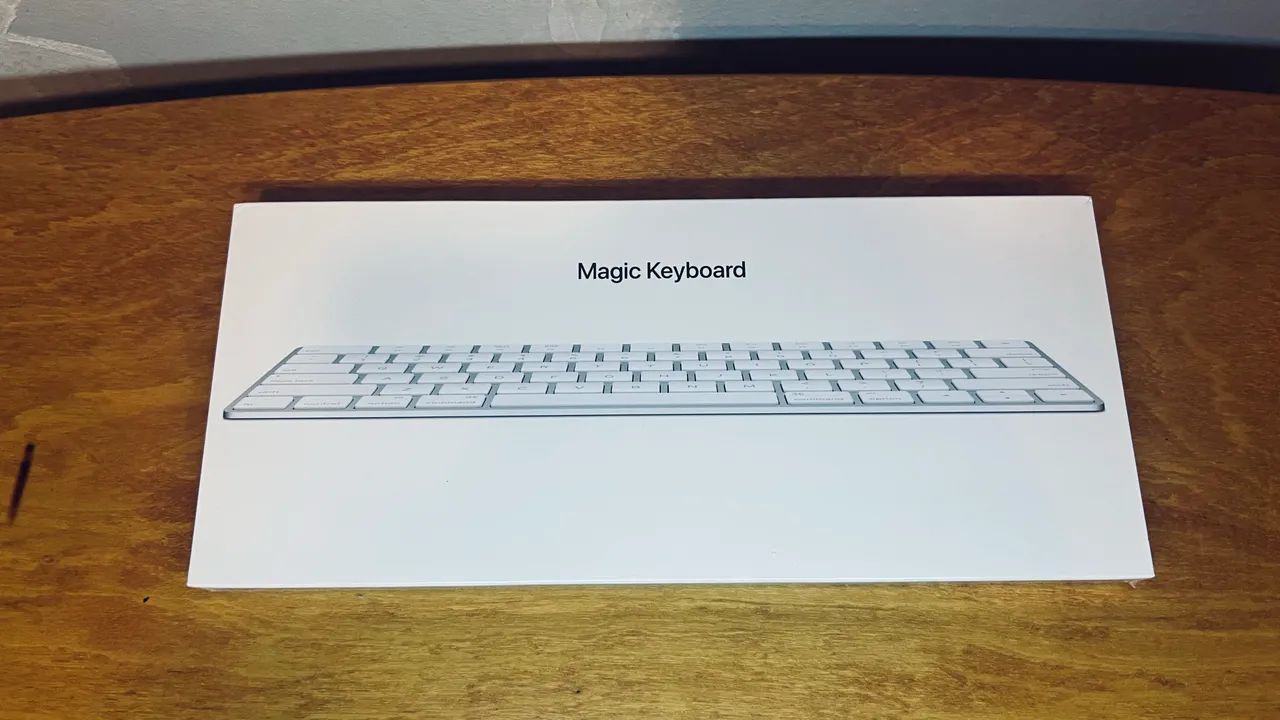 Apple Magic Keyboard Bluetooth MLA22LL/A